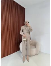 taş düğme detaylı takım