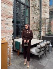 kahve düğme detaylı takım 2