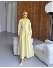 sarı omzu güllü elbise