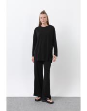 siyah basic oysho takım