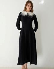 siyah yaka taşlı elbise 2