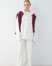 beyaz kapüşonlu modal takım