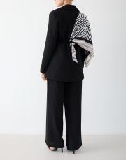 siyah eşarplı krep ceketli takım 2