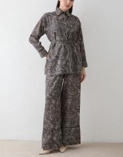 kahve desenli gömlekli takım 2