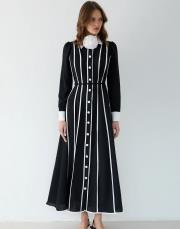 siyah biyeli broşlu krep elbise 4