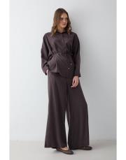 kahve gömlekli modal takım